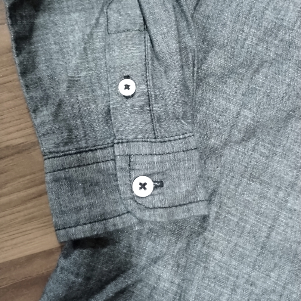 Wrangler Boys 4T button down - Picture 3 of 5
